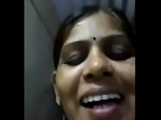 Indian aunty selfie motion picture